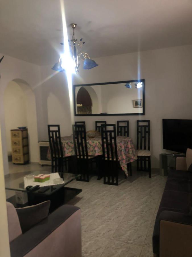 Flora's Place Sarande